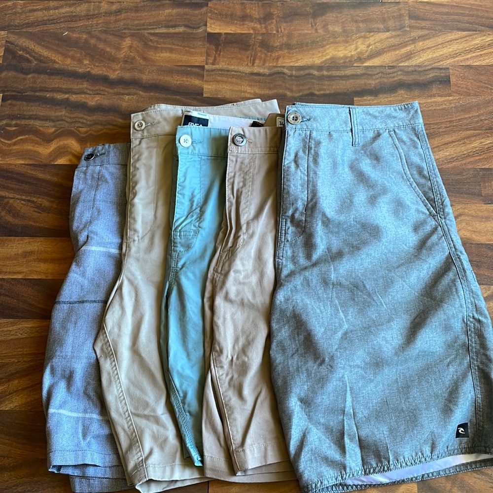 Size 34 hybrid/walking shorts
